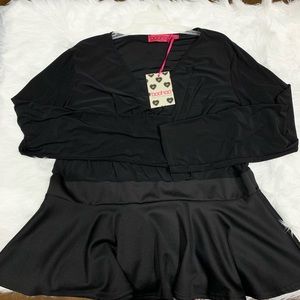 Boohoo black peplum top